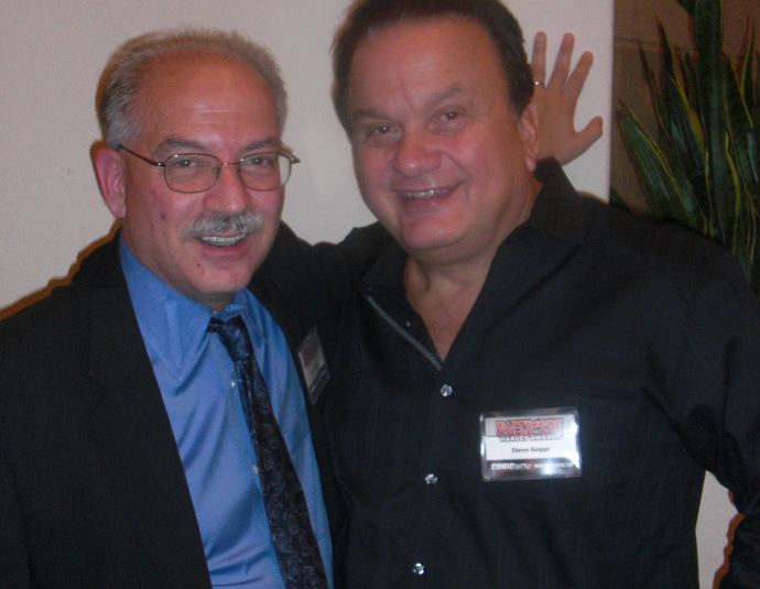Marc Nathan (tv) der er manden bag Baltimore Comic Con og Steve Geppi (th), der bl.a ejer Geppi's Entertainment Museum.